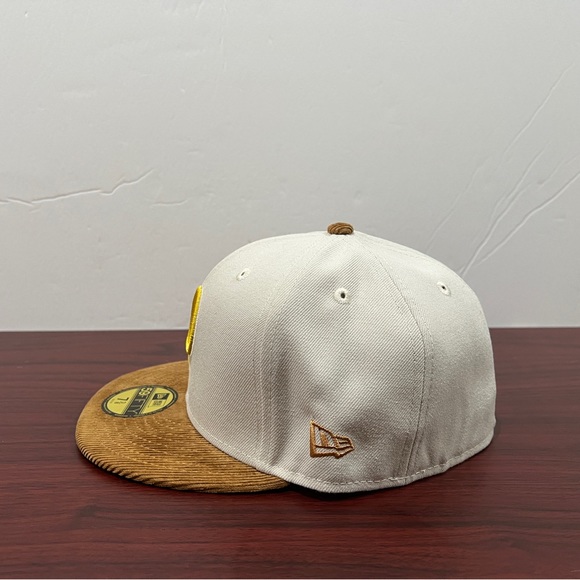 New Era, 59Fifty Fitted Hat, Philadelphia Phillies, Corduroy Brim - Picture 6 of 12